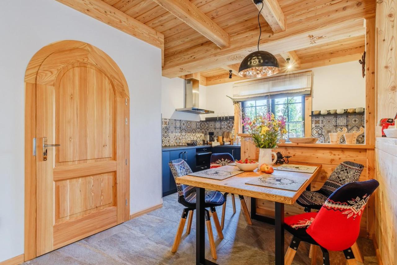 Villa Capra - Apartments Adult Only Закопане Экстерьер фото